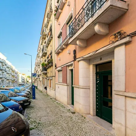 Whome Hideaway Family Apartment #1D Lisbon Exterior photo